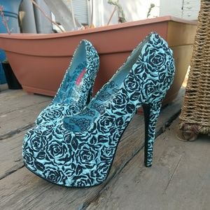 Dimensional 6" Heals